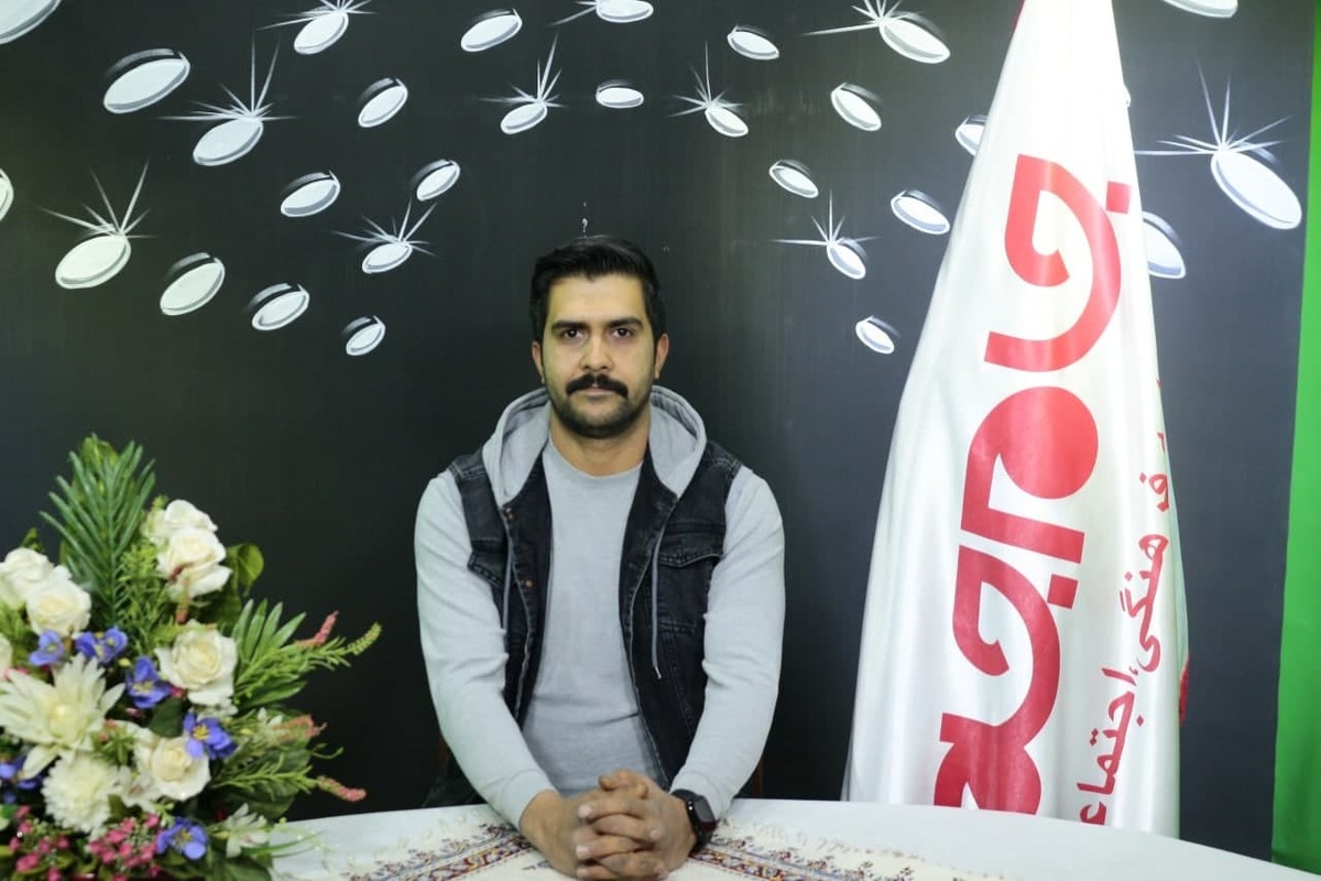 افتخار داشتیم که در خدمت آقای مجید خراسانی مدیر فروشگاه آوا باشیم که مطالب مفید و با ارزشی بیان فرمودند.