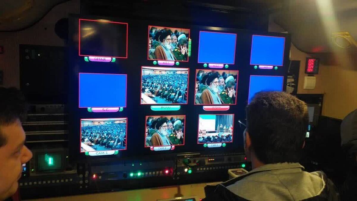 شبکه البرز اجلاس استانی نماز را به صورت زنده به روی آنتن برد.
