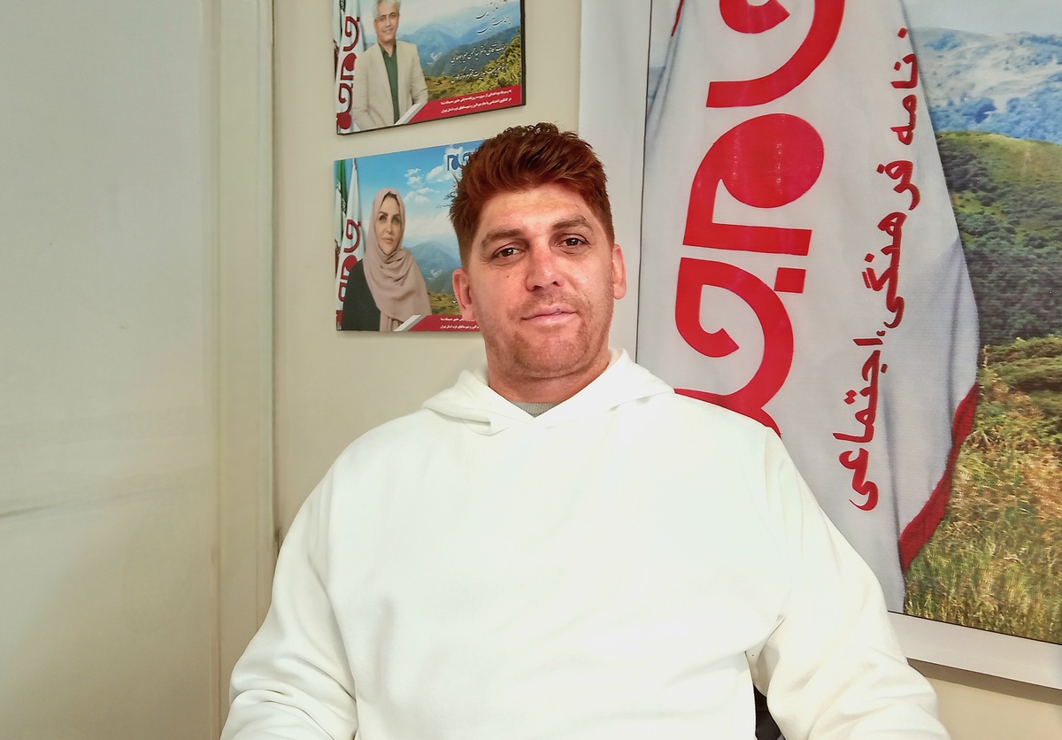 افتخار این را داشتیم تا با یکی از متخصصان و مدیران توانمند غرب استان تهران گفتگویی اختصاصی داشته باشیم. توجه شما را به مصاحبه با مجتبی حاجی پور، مدیر و مؤسس مجموعه ورزشی هایپر اسکیت، جلب می‌کنیم: