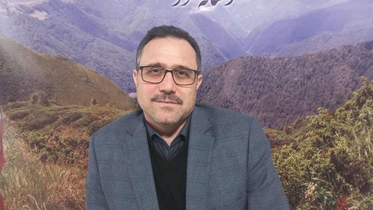 روزنامه جام جم البرز با بهنام عزیز زاده، مدیر انجمن صنفی تولیدکنندگان کاشی و سرامیک، گفت‌وگویی انجام داده است که ماحصل آن را در ذیل می‌خوانید: