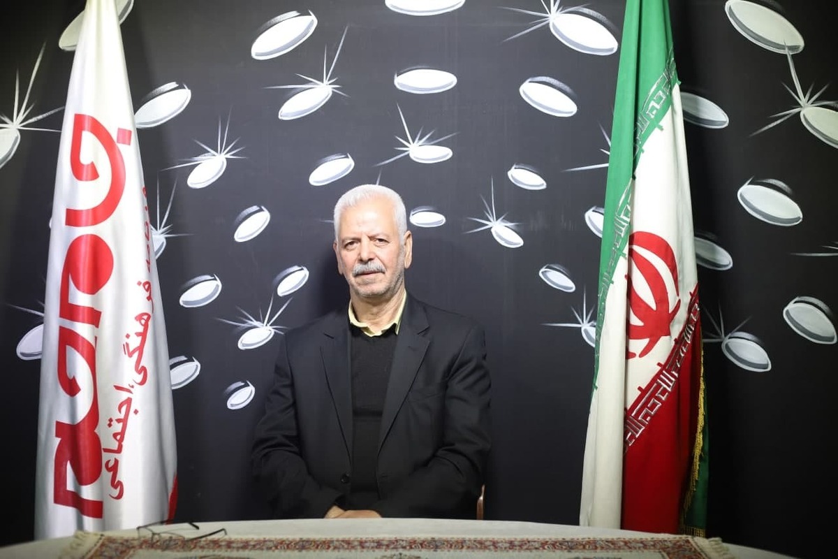 اگر صداقت را سرلوحه زندگی خود قرار دهیم بدون شک در همه کار‌ها به معنای واقعی موفق خواهیم شد.
افتخار هم صحبتی با یکی از صنعتگران محترم استان البرز را داشتیم که توجه شمارا به این مصاحبه جلب می‌نماییم.