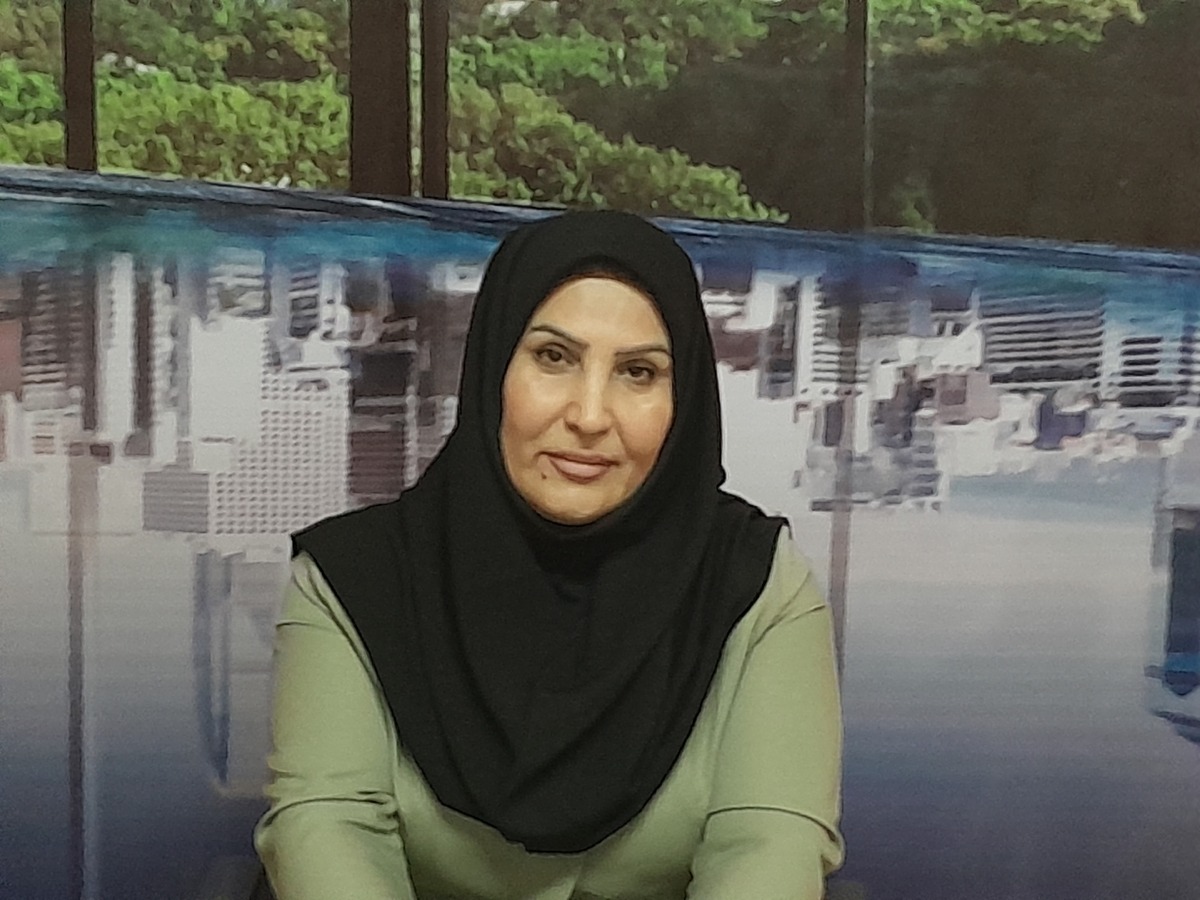 روزنامه جام جم البرز، با مستوره شاه ایازی، مدیر، مؤسس و مربی آموزشگاه مراقبت و زیبایی پری دریا، گفتگویی انجام داده است که ماحصل آن را در ذیل می خوانید:
