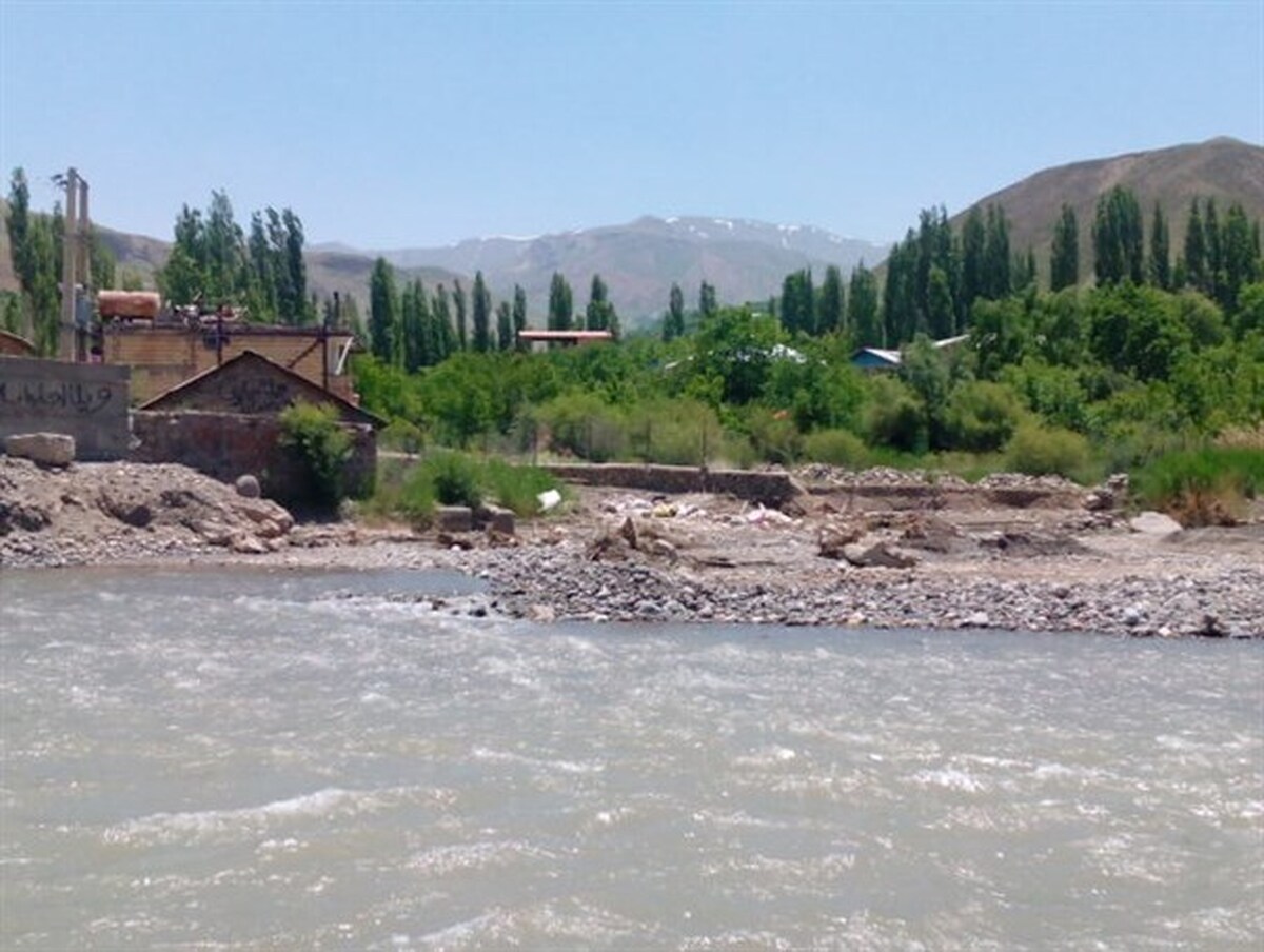 مدیر امور منابع آب شهرستان طالقان از آزادسازی ۱۳ هکتار از اراضی بستر رودخانه های این شهرستان از دست متصرفان غیرقانونی خبر داد.