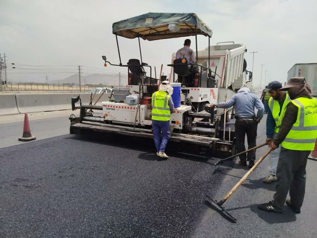 مدیرکل راهداری و حمل و نقل جاده ای استان البرز اعلام کرد: بخش عمده راههای پرترافیک این استان طی سه سال گذشته اصلاح ،آسفالت و ایمن سازی شده و ۶ نقطه حادثه خیز برطرف شده است.