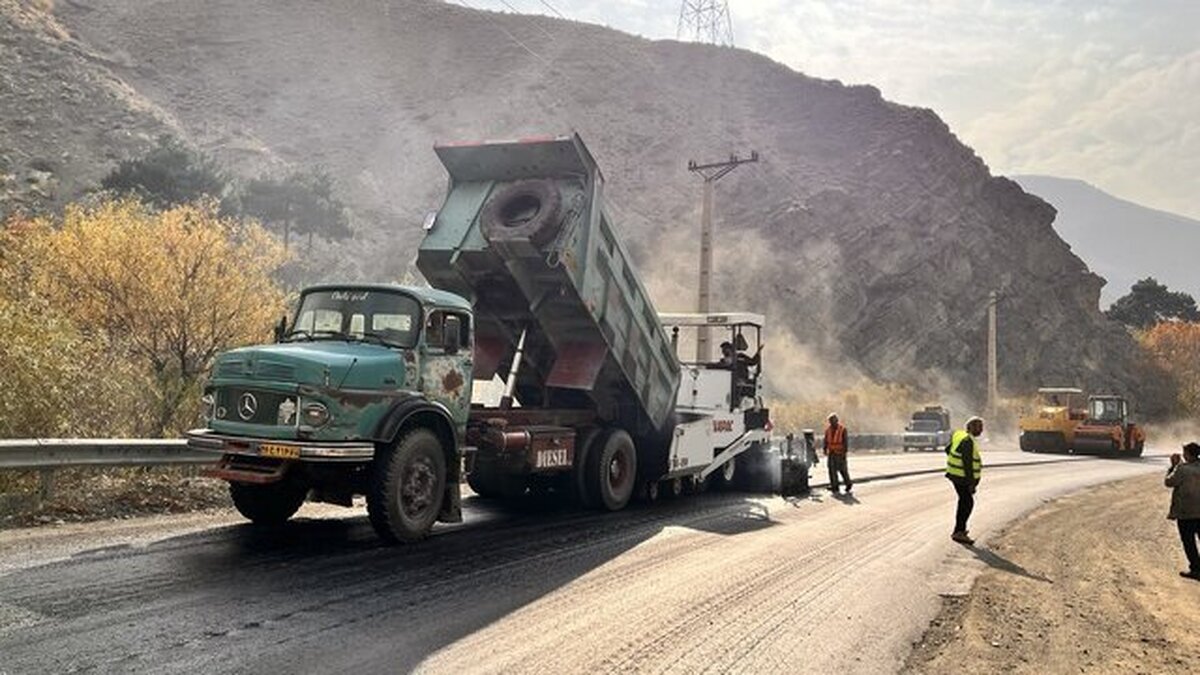 مدیرکل راهداری و حمل و نقل جاده‌ای استان البرز از اتمام عملیات روکش آسفالت محور کرج - کندوان حد فاصل ابتدای محور تا محدوده وینه خبر داد.