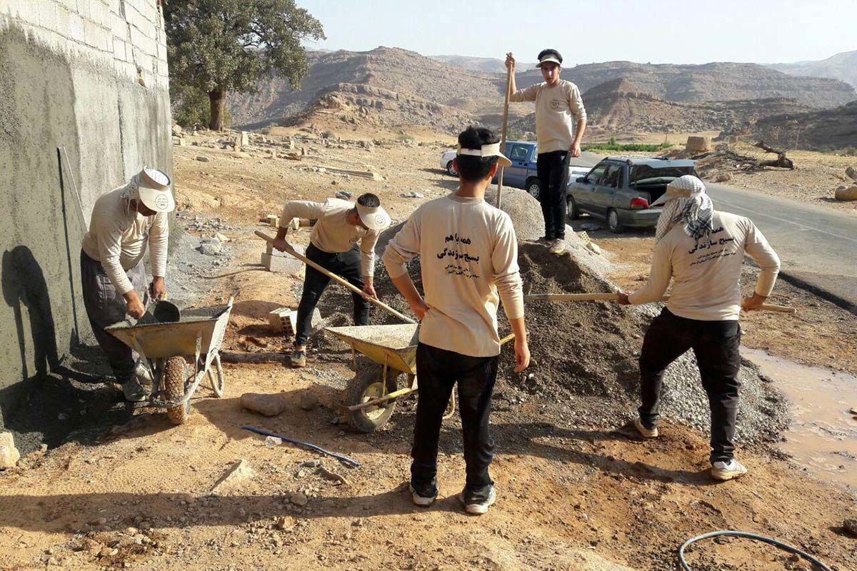 مسئول بسیج سازندگی استان البرز از بهره برداری از ۲۱۶ طرح محرومیت زدایی در این استان همزمان با آیین بهره برداری متمرکز ۲۰ هزار پروژه محرومیت زدایی به صورت ویدئو کنفرانس با حضور رییس جمهور خبر داد.