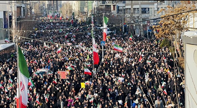 ببینید | تاریخ سازی البرزی‌ها در پی محکومیت آشوبگران