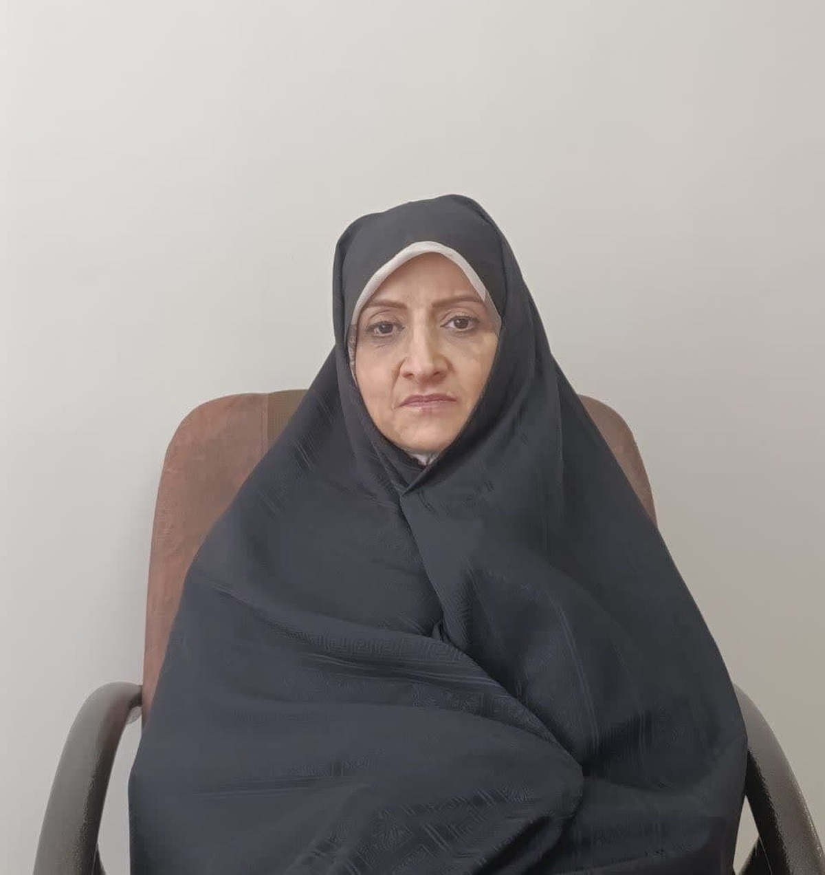 روزنامه جام جم البرز با مریم انتظار خیر، مدیر مزون خیاطی گل نرگس، گفت‌وگویی انجام داده است که ماحصل آن را در ذیل می‌خوانید: