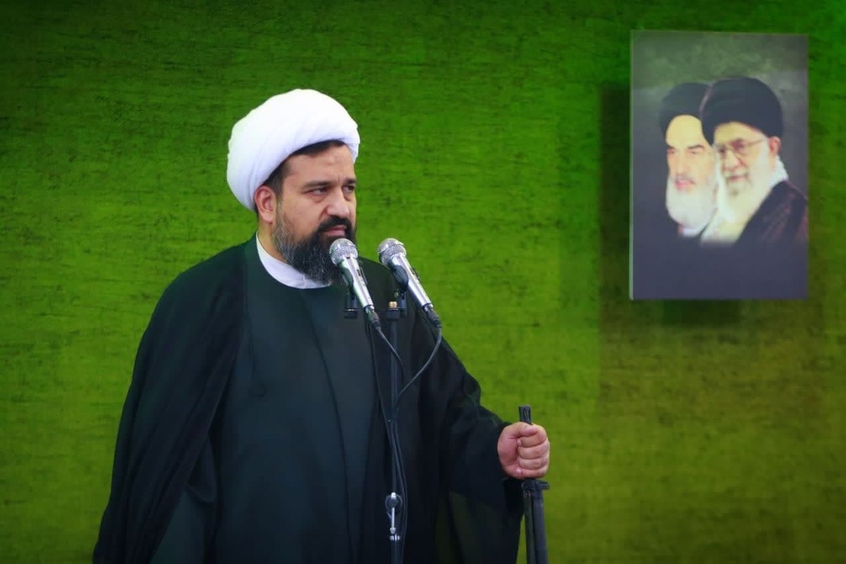 امام جمعه چهارباغ گفت: مسئولین کشور پاسخ دهند چرا در هنگام مذاکرات، برق قطع نمی‌شود و قیمت دلار پایین می‌آید، اما در سایر مواقع قطعی برق در کشور داریم؟
آیا ارتباطی وجود دارد؟ این ابهام ملت است!