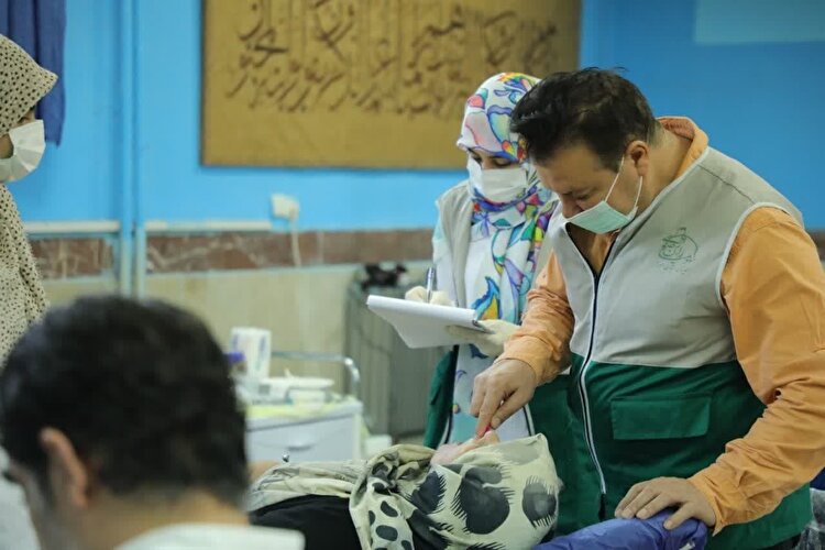 میز خدمت سلامت ، عاشقانه پزشکان جهادگر