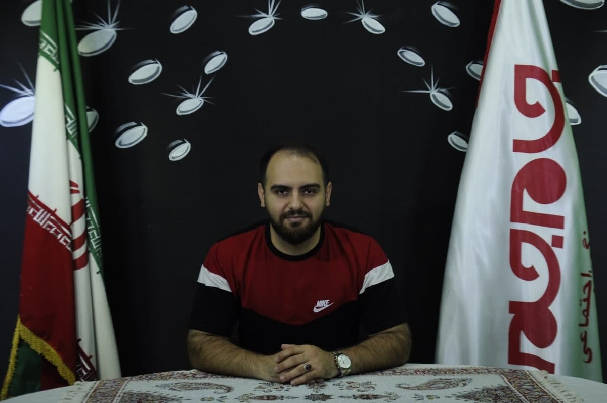 معمولا در دنیایی امروز اکثر افراد مشغله کاری زیادی دارند و خیلی فرصت برای خرید کردن ندارند و دوست دارند مکان‌های را برای خرید انتخاب کنند که اجناس با کیفیت و با قیمت مناسب داشته باشد واز خرید خود لذت ببرند.
ایران پلاس مکانی است که دنبالش بوده‌اید
افتخار هم صحبتی با یکی از مدیران محترم صنف کالا‌های دیجیتال را داشتیم که توجه شمارا به بخشی از این مصاحبه جلب می‌نماییم.
