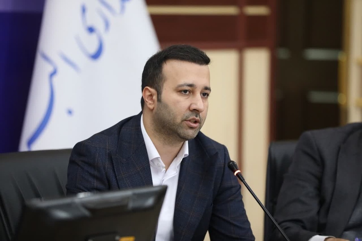 مشاور وزیر و رئیس مرکز اطلاع‌رسانی وزارت کشور در همایش بزرگداشت روز جهانی ارتباطات و روابط عمومی که در استان البرز برگزار شد، با تأکید بر اهمیت نقش روابط عمومی‌ها در ساختار حکمرانی، گفت: روابط عمومی صرفاً یک واحد اداری نیست، بلکه بخش مؤثر و تصمیم‌ساز در مدیریت کلان دستگاه‌هاست.