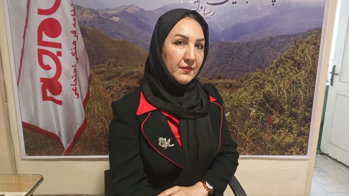 روزنامه جام جم البرز با افسانه مشهدی، فعال در حوزه طب سنتی و داروهای گیاهی، گفت‌وگویی انجام داده است که ماحصل آن را در ذیل می‌خوانید: