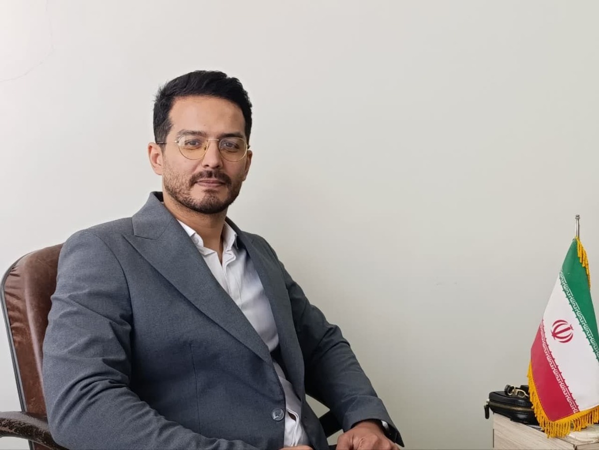 روزنامه جام جم البرز با امین محمدی، مدیر عامل شرکت تجارت راوین، گفت‌وگویی انجام داده است که ماحصل آن را در ذیل میخوانید: