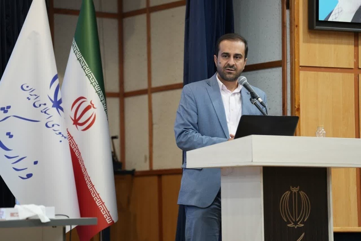 مدیرکل امور اجتماعی و فرهنگی استانداری البرز با اشاره به انتخاب استان البرز به عنوان استان برتر در حوزه فعالیت‌های اجتماعی در کشور، گفت: در همایش معاونین سیاسی، امنیتی و اجتماعی و مدیران کل اجتماعی و فرهنگی استانداری‌های سراسر کشور که با حضور وزیر کشور، معاون اجتماعی وزیر و رئیس سازمان امور اجتماعی کشور برگزار شد، استان البرز به عنوان استان موفق و الگو در حوزه اجتماعی معرفی شد و تجارب و مدل‌های اجرایی خود را در اختیار سایر استان‌ها قرار داد.