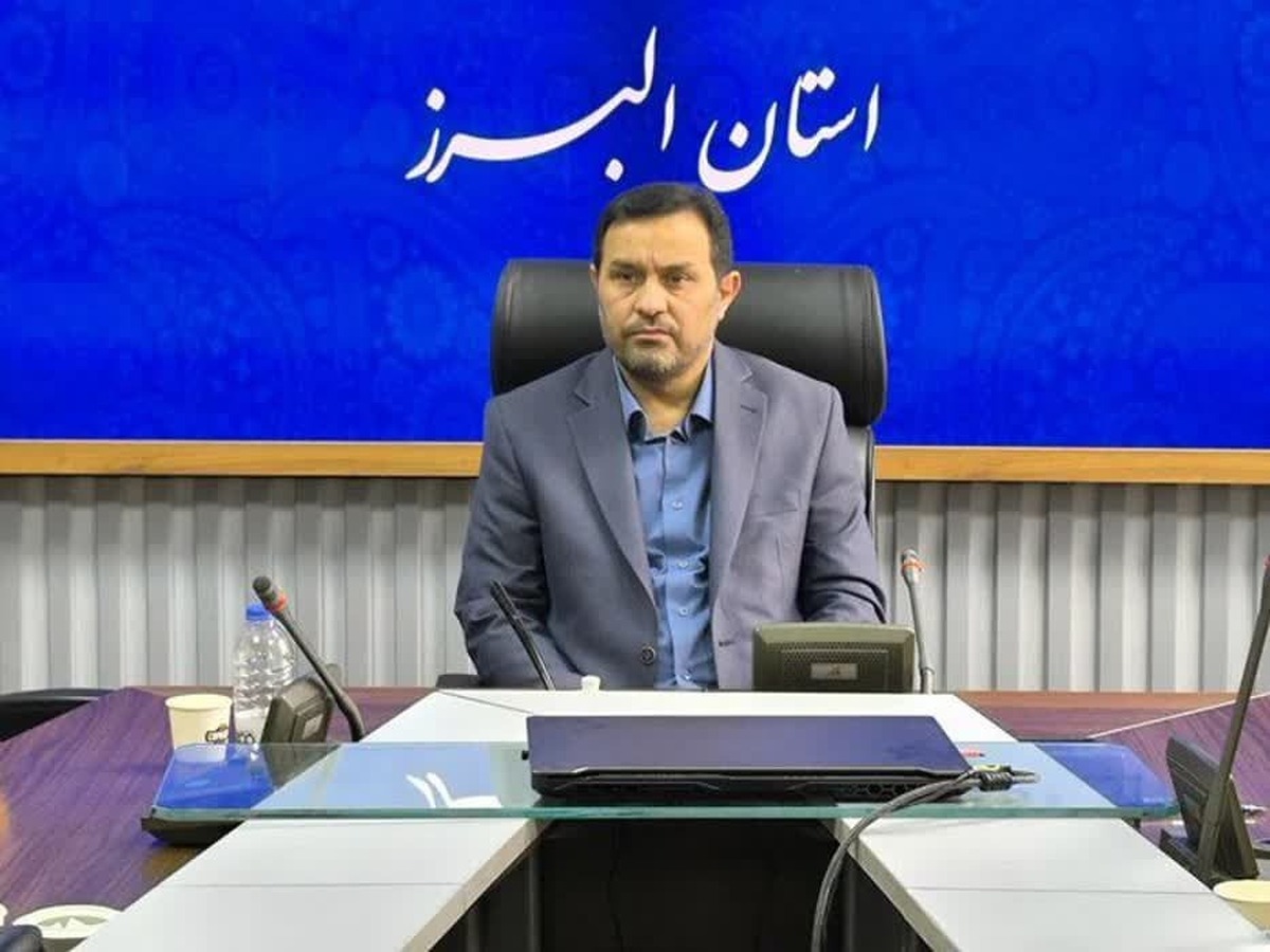 مدیرکل صمت البرز گفت: ما باید نگاه‌مان را به مشاغل خانگی عوض کنیم. این حوزه دیگر صرفاً برای گذران زندگی نیست، بلکه یک جریان اصیل از اقتصاد مردمی و مشارکتی است که زنان، به‌ویژه زنان سرپرست خانوار، پرچم‌دار آن هستند.