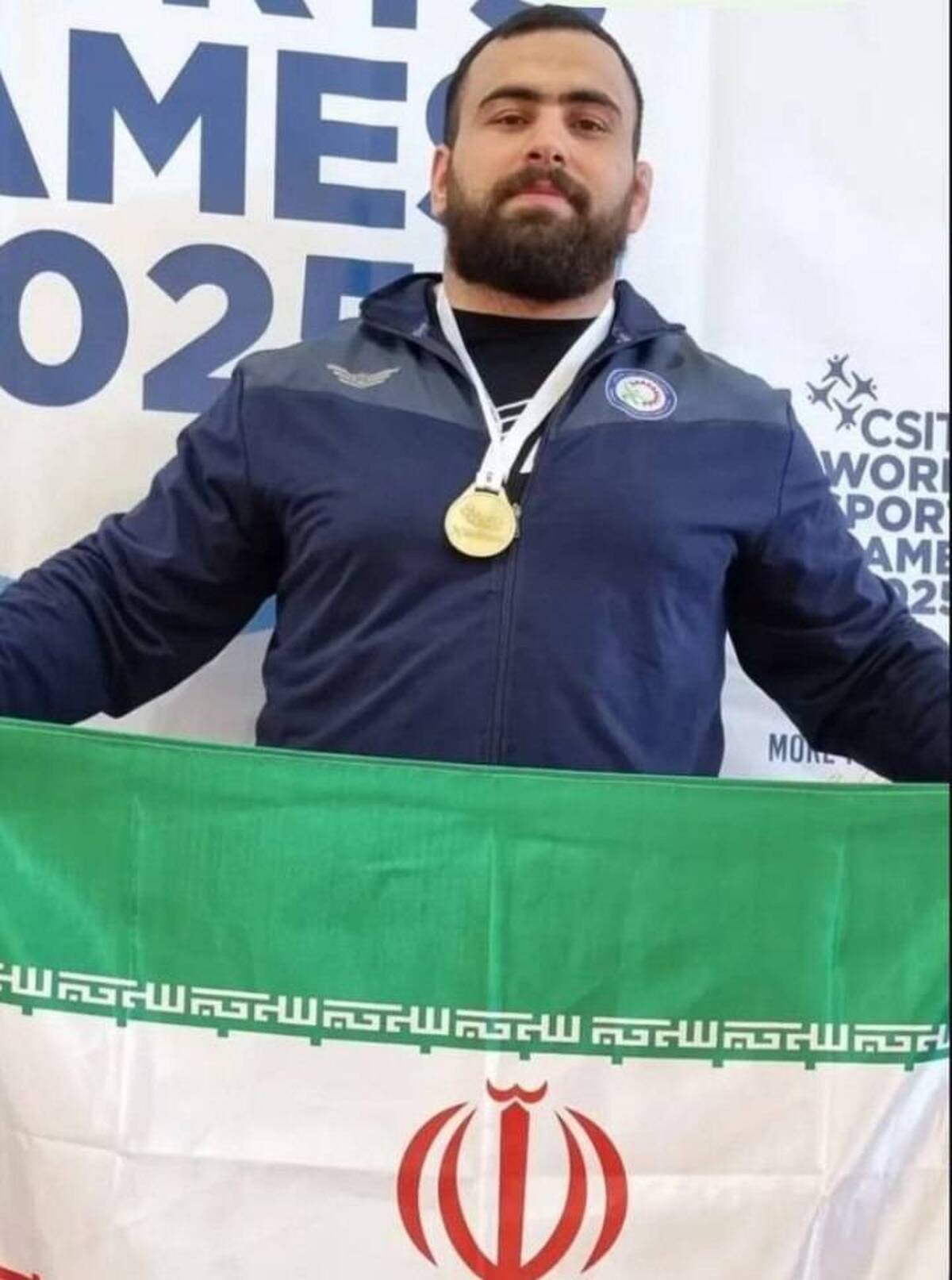 سید محمد موسوی کشتی‌گیر فرنگی‌کار اهل نظرآباد از استان البرز در رقابت‌های جهانی ورزشکاران کارگر ۲۰۲۵ در یونان به مدال طلا دست یافت و قهرمان جهان شد.