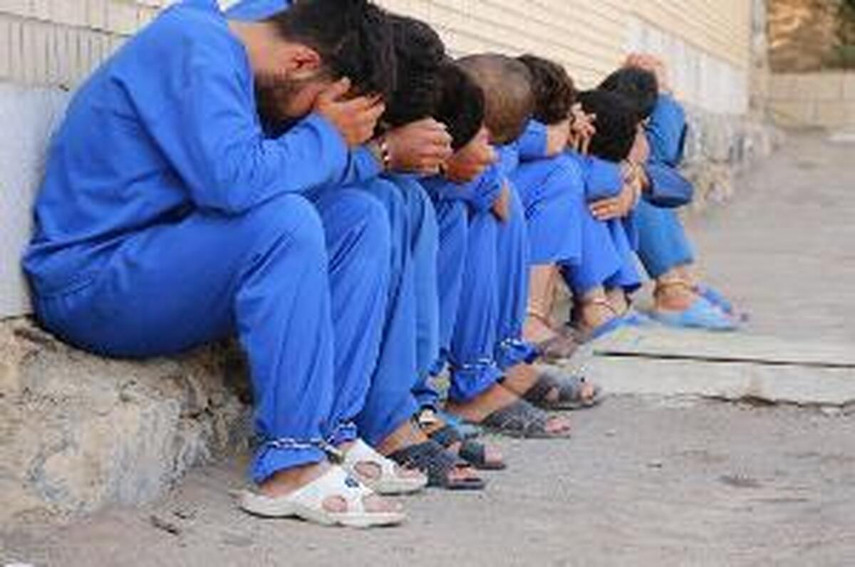 فرمانده انتظامی شهرستان چهارباغ از دستگیری ۱۰ سارق ‏با ۹۰ فقره سرقت اماکن خصوصی و مشاعات ساختمانی در این شهرستان خبر داد‎.