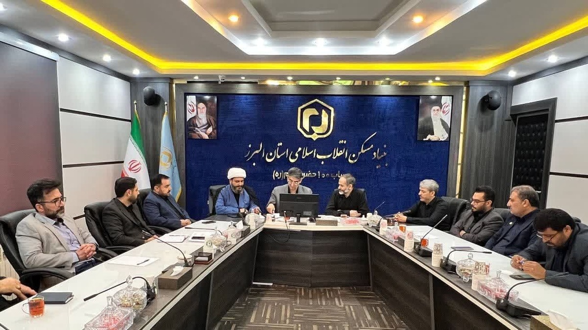 نماینده مردم کرج، فردیس و اشتهارد در مجلس شورای اسلامی با اشاره به تحولات جنگ ۱۲ روزه اخیر میان ایران و رژیم صهیونیستی، گفت: جمهوری اسلامی ایران در برابر چهار قدرت اتمی جهان ایستاد و با حفظ ابتکار عمل، دست برتر را در میدان نبرد داشت.