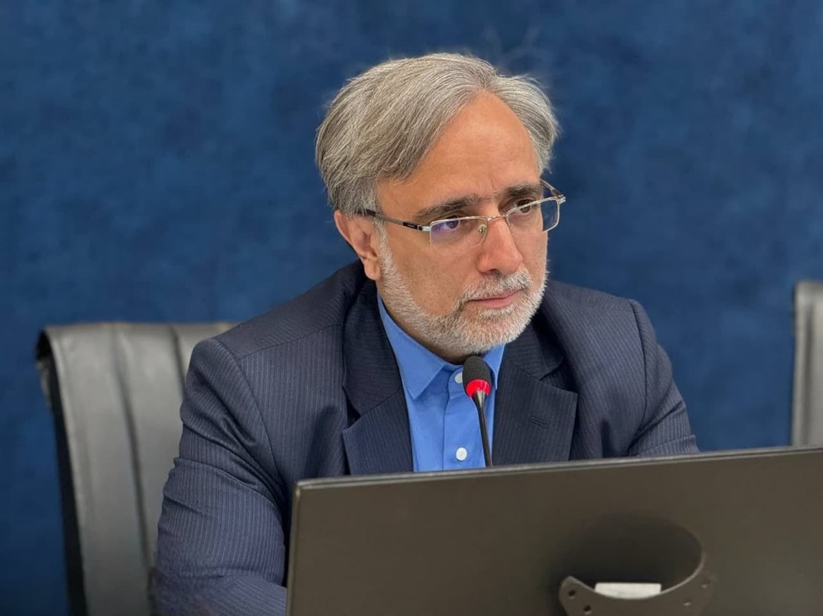 دادستان عمومی و انقلاب مرکز استان البرز ضمن بازدید از منازل آسیب دیده در جریان حمله رژیم صهیونی به میدان سپاه کرج، بر پیگیری و رفع موانع پرداخت خسارت آسیب دیدگان تاکید کرد.