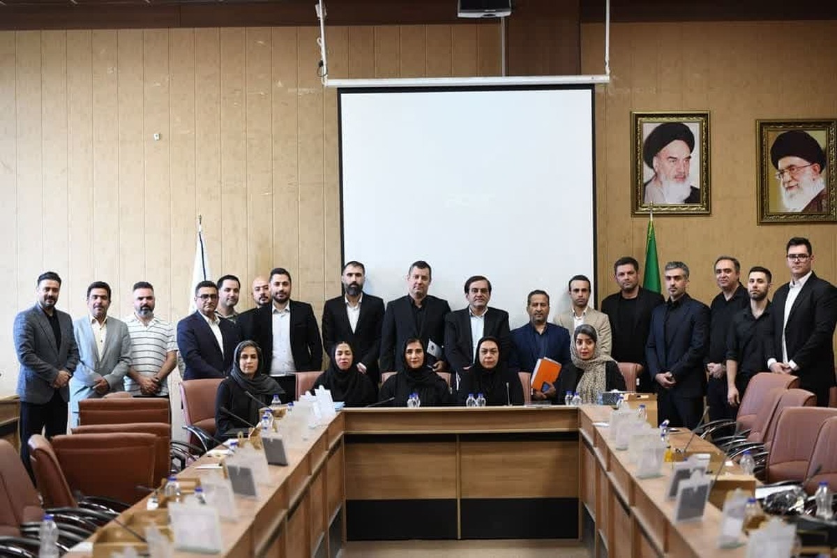 مجمع عمومی سالیانه هیئت بولینگ و بیلیارد استان البرز روز یکشنبه (۲۹ تیر ۱۴۰۴) در محل اداره کل ورزش و جوانان برگزار و طی آن گزارش‌های مالی و عملکردی به تصویب مجمع رسید و اعضای جدید هیأت رئیسه نیز انتخاب شدند.