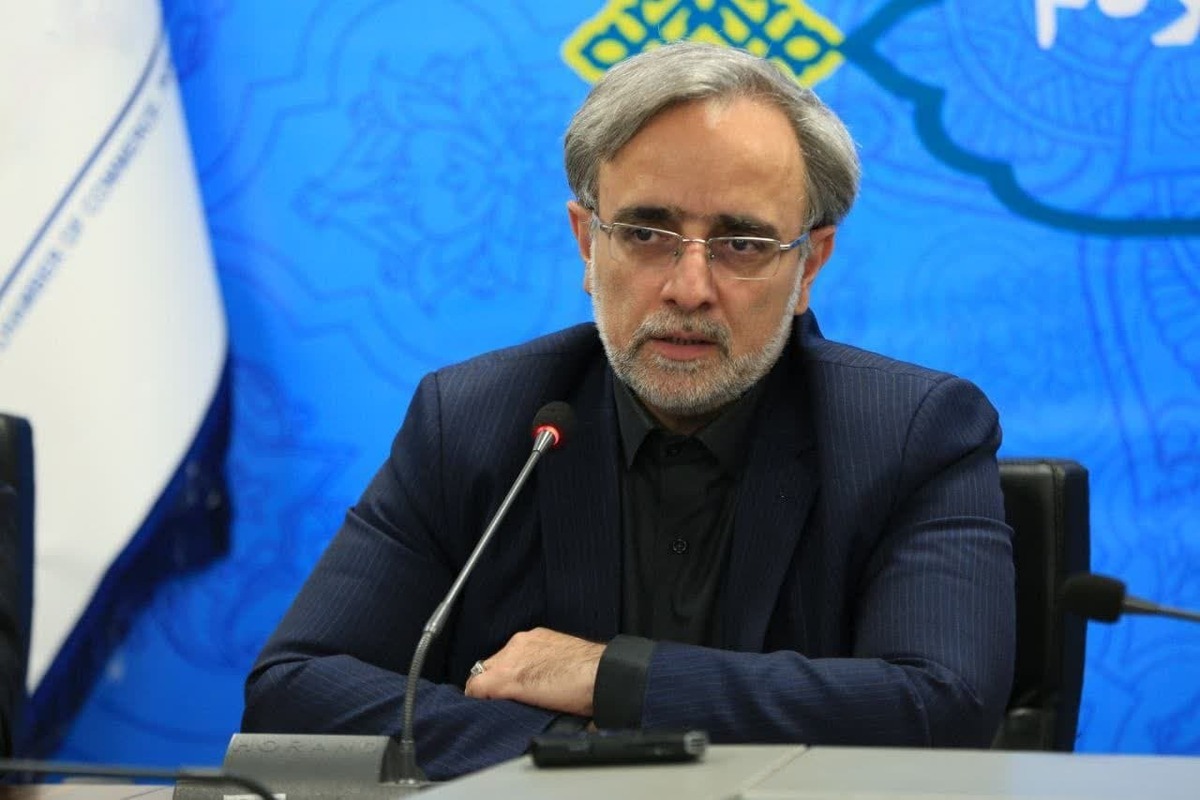 دادستان عمومی و انقلاب مرکز استان البرز گفت که یکی از مسببین تغییر کاربری‌های غیرمجاز مشاورین املاک غیرمجاز هستند که افراد را به ساخت و ساز‌های غیرقانونی ترغیب می‌کنند.