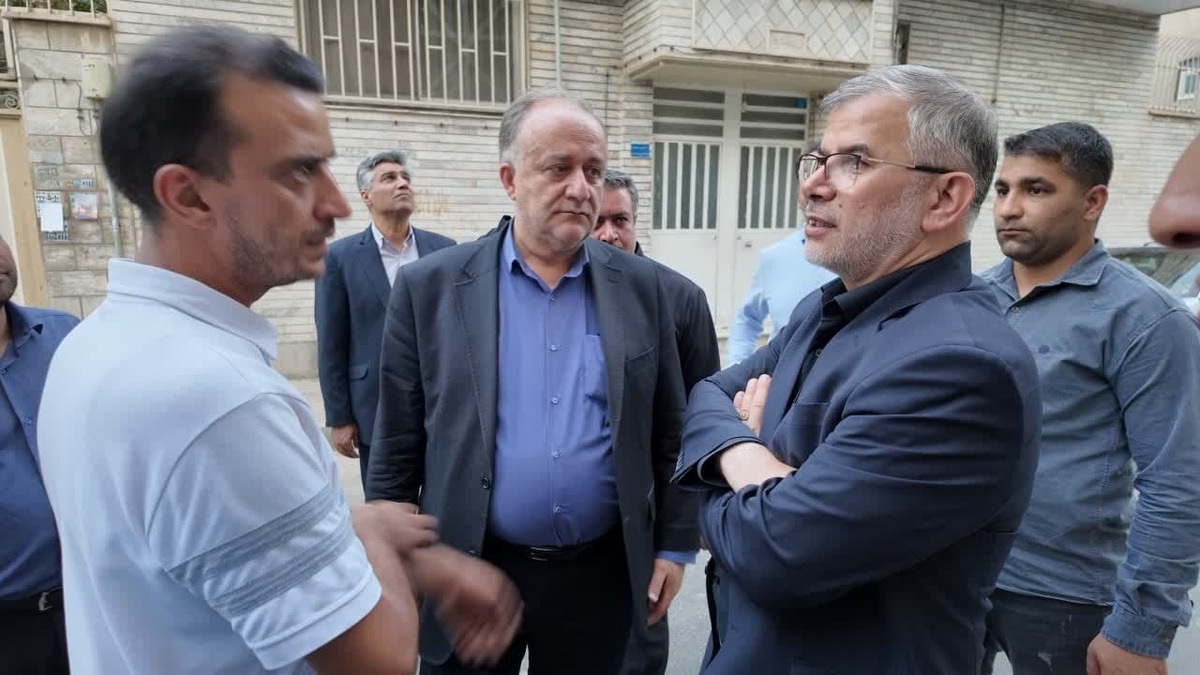 سرپرست معاونت استانداری و فرمانداری ویژه شهرستان کرج گفت: تاکنون ۷۰۰ منزل مسکونی و تا امروز ۵۰۰ دستگاه خودرو ارزیابی خسارت شده اند.