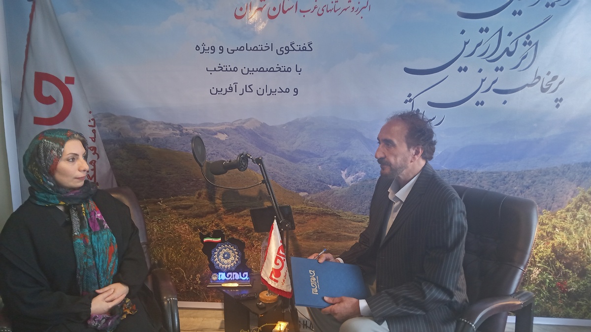 در این گفت‌وگو، سولماز کرباسی، مدیر با انگیزه و موفق موسسه استودیو ورزشی «کرباسی» ، از روند شکل‌گیری باشگاه، ویژگی‌های منحصر‌به‌فرد آن و تجربیات ارزشمند خود سخن می‌گوید.
