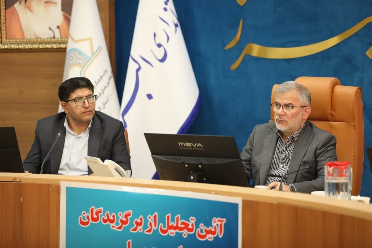 در آیین تجلیل از برگزیدگان طرح ملی «مسجد، کانون نشاط» که با حضور استاندار البرز برگزار شد، بر نقش مساجد در بازسازی سرمایه اجتماعی، وحدت محلات و هدایت جریان‌های فرهنگی در کشور تأکید شد.