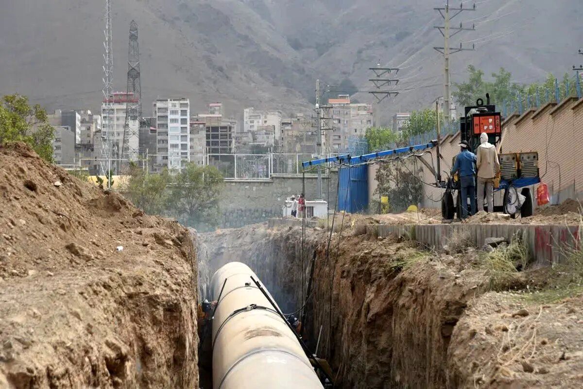 نماینده مردم ساوجبلاغ، چهارباغ، نظرآباد و طالقان در مجلس شورای اسلامی در بازدید از روند اجرای طرح انتقال آب طالقان گفت: این طرح در محدوده ساوجبلاغ بیش از ۹۰ درصد پیشرفت دارد.
