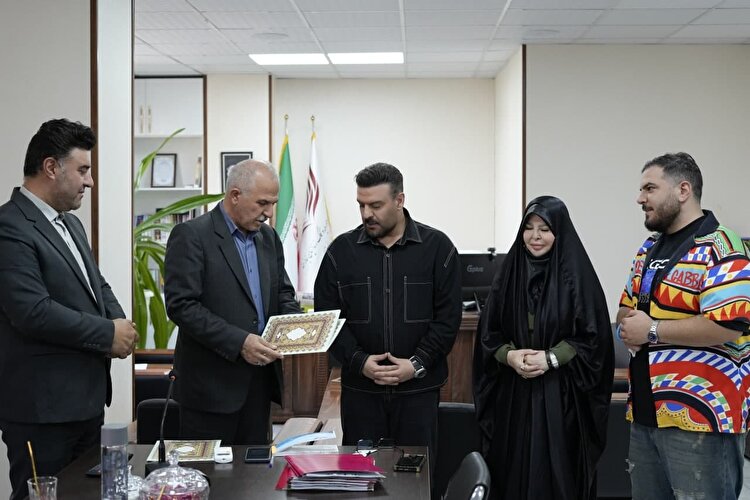 پیراهن خاص بهرنگ علوی در جوکر، کلید آزادی ۶ زندانی شد!