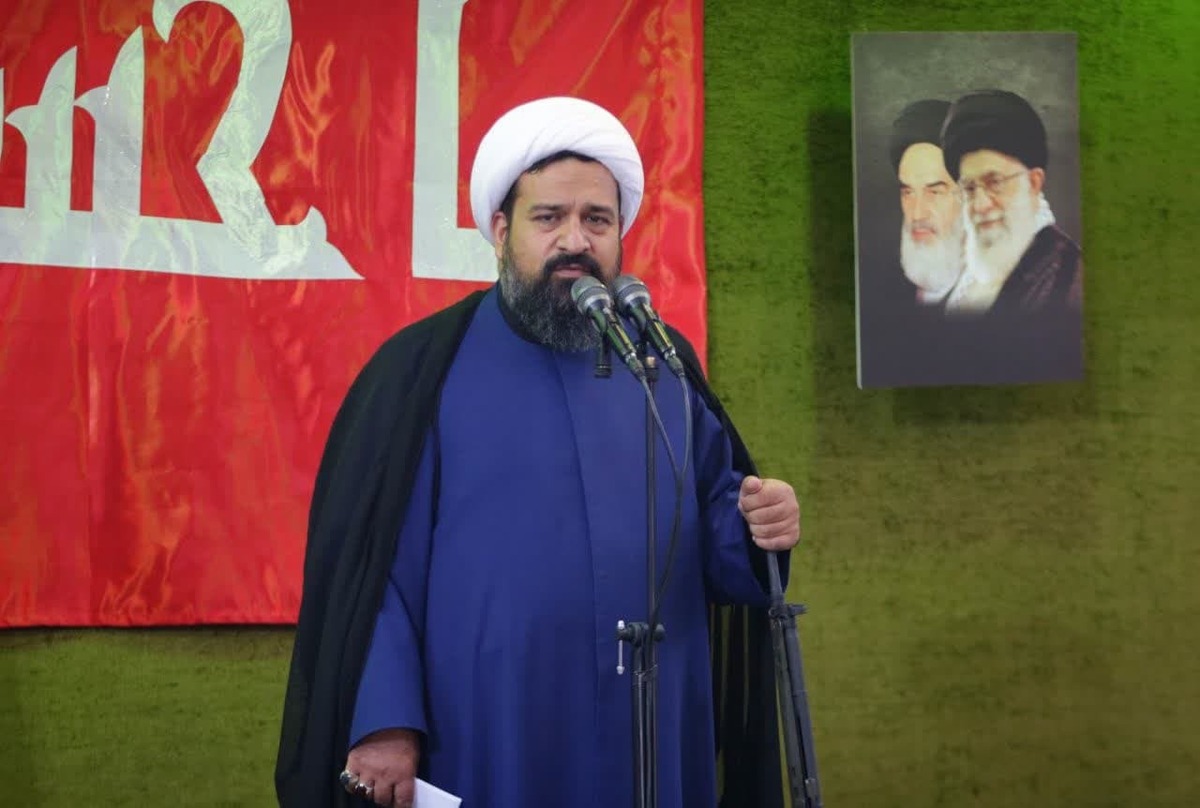 امام جمعه چهارباغ گفت: برخی با حرف‌های نسنجیده در مسائل مربوط به عفاف و حجاب، به دنبال ایجاد دوقطبی بین متدینین و نظام هستند تا آنها را از حمایت نظام پشیمان کنند، اما بدانند مومنین هیچگاه از آرمان‌ها و اعتقادات خود کوتاه نخواهند آمد.