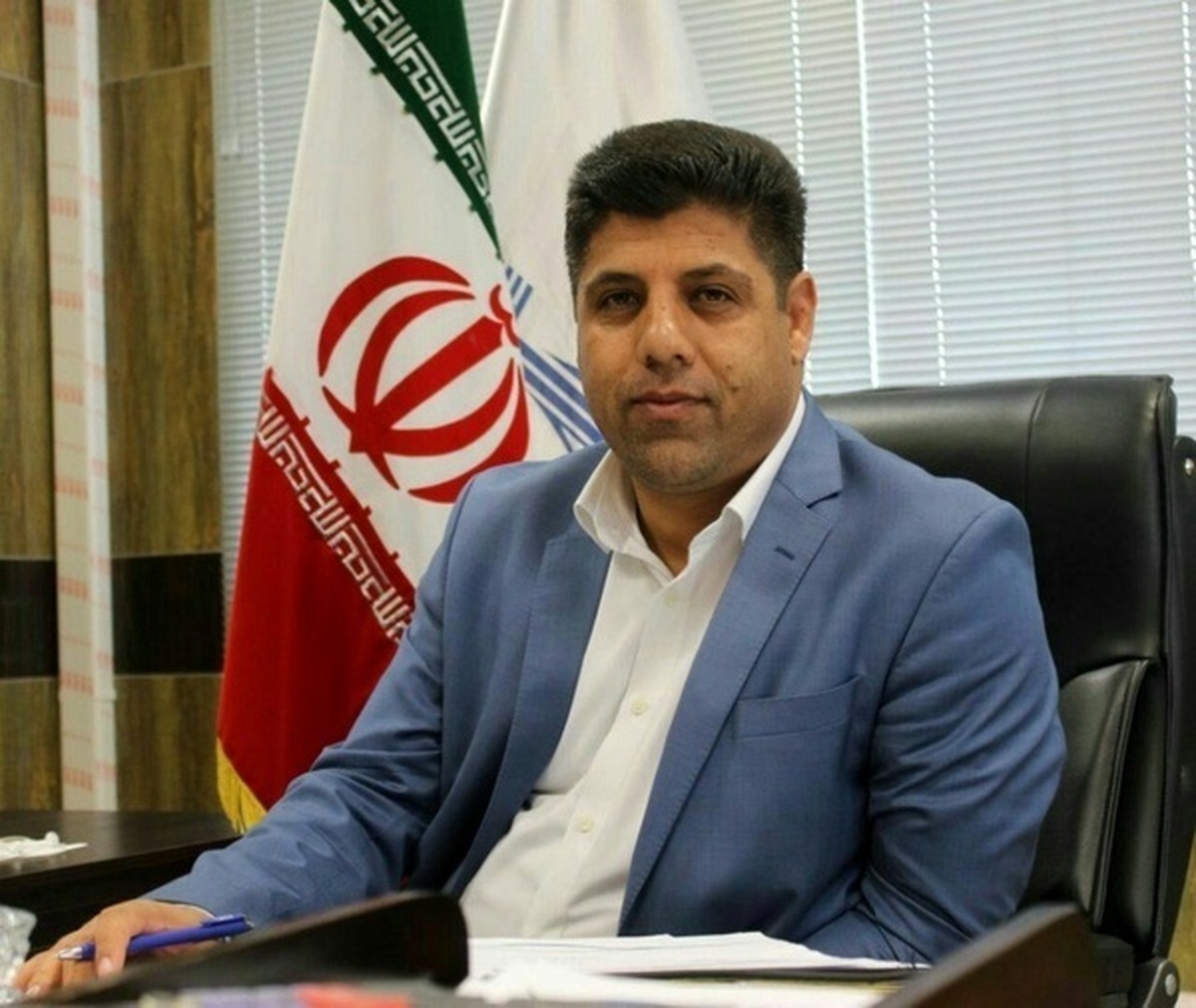 سرپرست منطقه ۱۰ شهرداری کرج گفت: عملیات احداث دیوار حائل در محدوده بلوار خلج‌آباد، با هدف تثبیت شیب زمین و افزایش ایمنی تردد به پایان رسید.