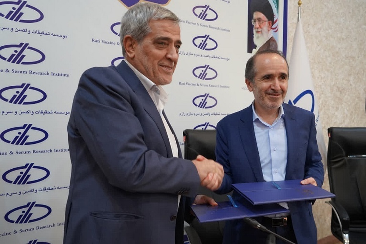 تفاهم‌نامه همکاری آموزشی، پژوهشی و تجاری بین موسسه تحقیقات واکسن و سرم‌سازی رازی و سازمان نظام دامپزشکی جمهوری اسلامی ایران به امضاء رسید.