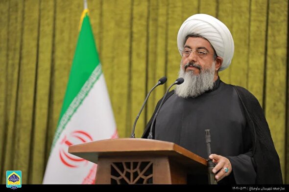 مساجد کانون وحدت و خدمت به مردم؛ دولتمردان برای حل مشکلات معیشتی تلاش کنند
