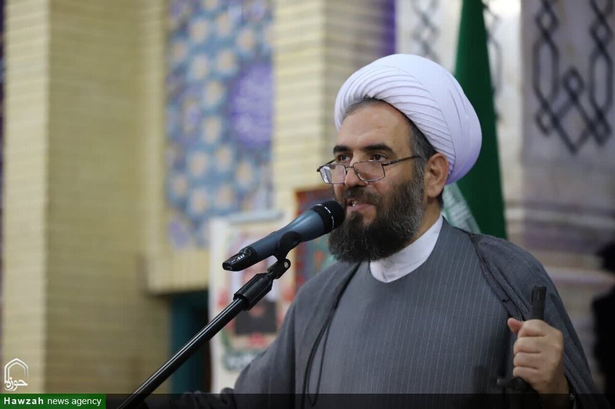 حجت الاسلام و المسلمین صفدری با تأکید بر اینکه اتحاد اسلامی یک دستور قرآنی و راهبرد حیاتی برای حفظ عزت امت اسلام است، گفت: در سایه انسجام و همبستگی، پیروزی بر صهیونیسم و استکبار جهانی قطعی خواهد بود.