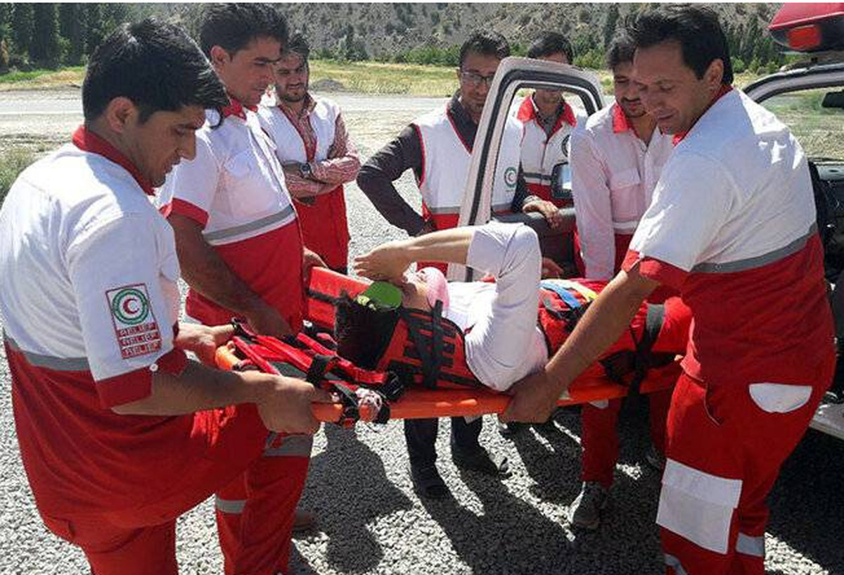 مدیرعامل جمعیت هلال احمر استان البرز از امدادرسانی به مصدومان حادثه واژگونی موتورسیکلت در محور کرج کندوان خبر داد.