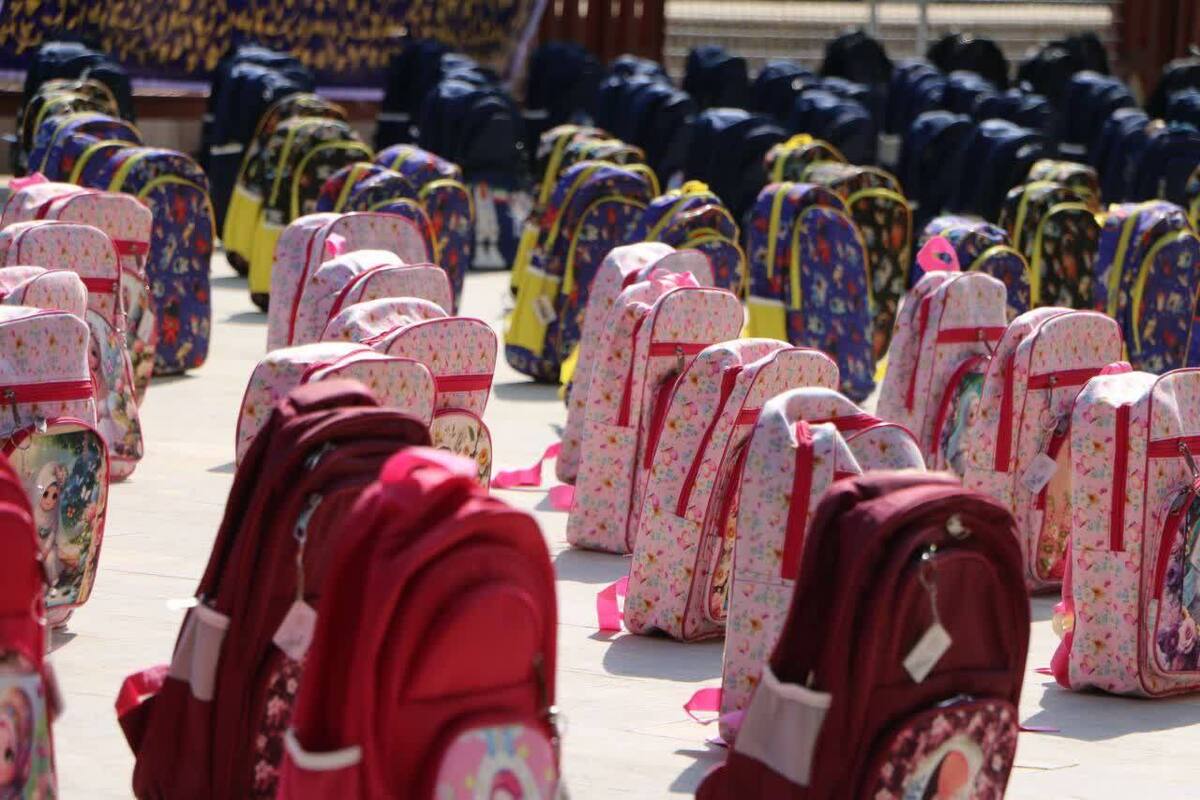 کمیته امداد امام خمینی (ره) استان البرز، همزمان با آغاز سال تحصیلی جدید، لوازم‌التحریر مورد نیاز بیش از ۸۲۰۰ دانش‌آموز تحت حمایت این نهاد در استان البرز تأمین و در اختیار آنان قرار گرفت.