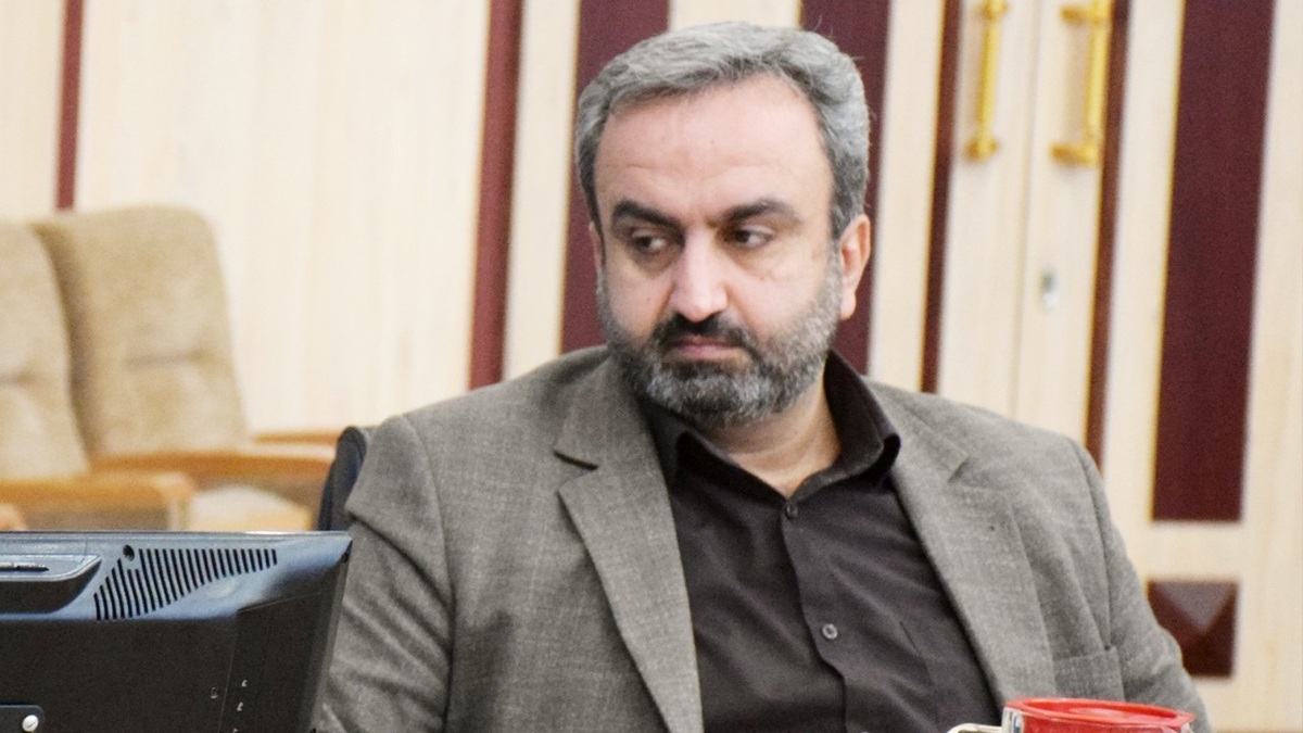 طی پنج ماهه نخست سال جاری بیش از ۱۹۵۰ فقره وام قرض‌الحسنه به ارزش ۵۸۰ میلیارد ریال به مددجویان و نیازمندان این استان پرداخت شد که حدود ۴۰۰ فقره آن از محل منابع طرح «قرض ماندگار» تأمین گردید.