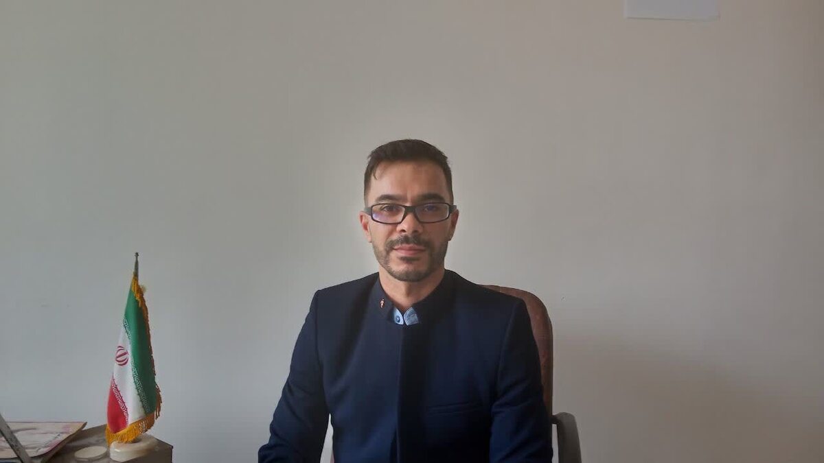 امروز میزبان دکتر علیرضا دلربا، یکی از دندانپزشکان استان تهران در شهرستان شهریار هستیم. توجه شما را به صحبت‌های ایشان جلب می‌کنیم.