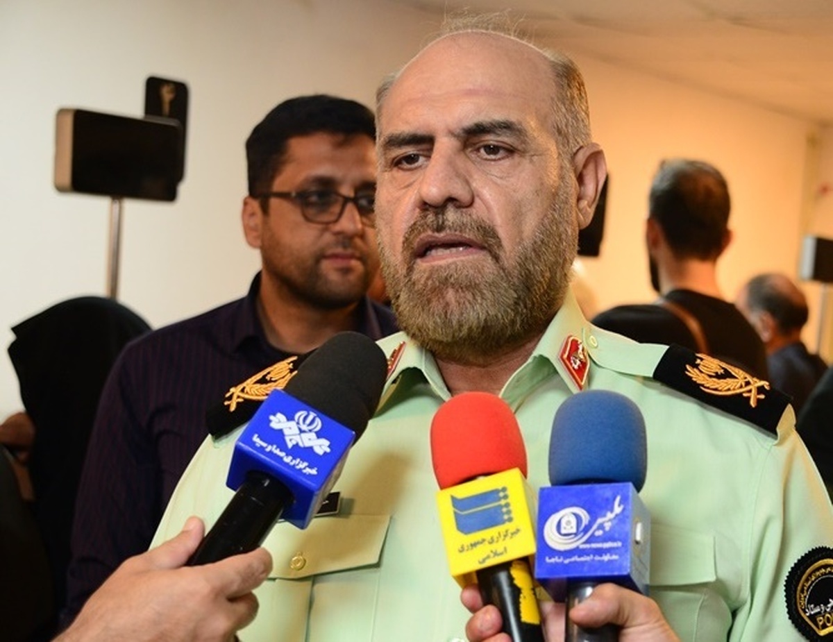 فرمانده انتظامی استان از کشف بیش از ۲۸ میلیون عدد اقلام اساسی قاچاق به ارزش هزار میلیارد ریال در شهرستان 
