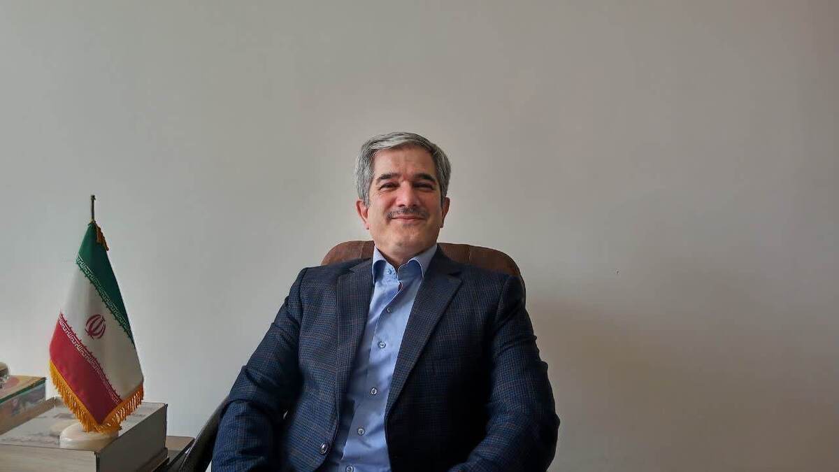 روزنامه جام جم البرز، با دکتر کیان اعظمی، موسس و مسئول فنی داروخانه دکتر اعظمی، گفتگویی انجام داده است که ماحصل آن را در ذیل می‌خوانید: