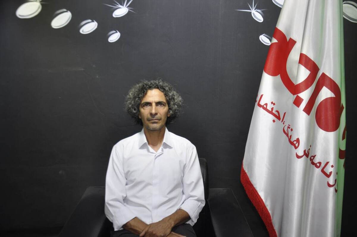 روزنامهٔ جام جم البرز، گفتگویی را با مهدی هوشمند، مدیر مجموعه سیستم های حفاظتی هوشمند، انجام داده است که ماحصل آن را در ذیل، می‌خوانیم:
