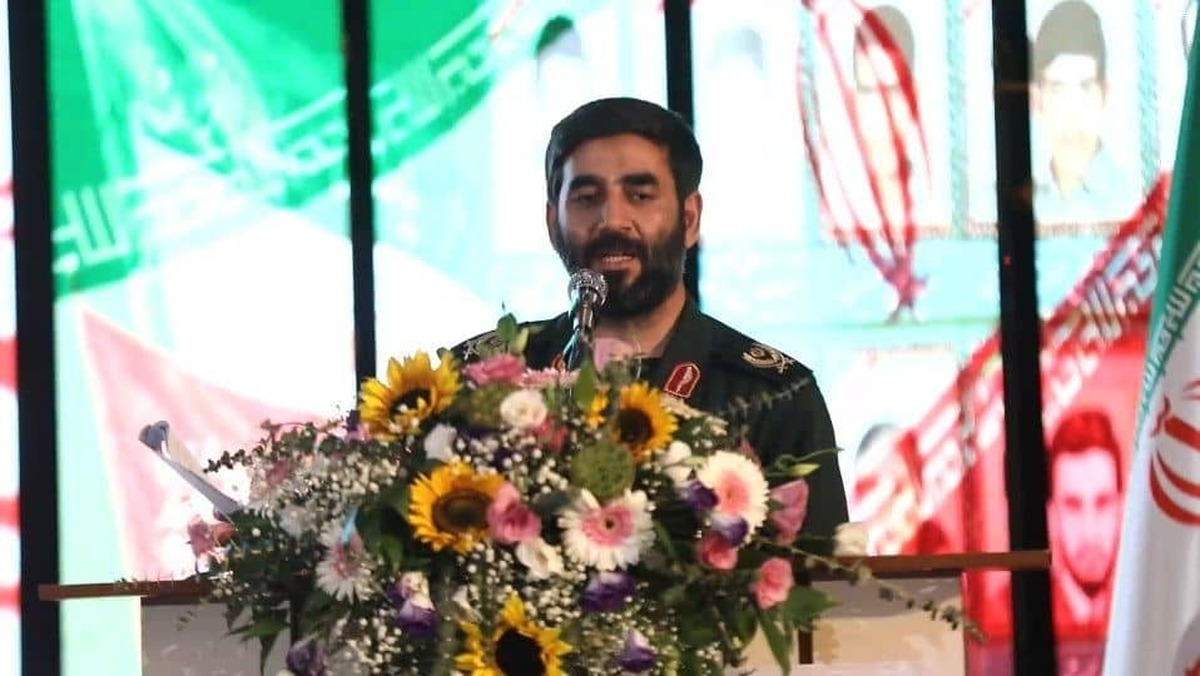 یادواره ۴۵۵ شهید اصناف استان البرز با حضور خانوادههای معظم شهدا، فرماندهان سپاه، مسئولان استانی برگزار شد.