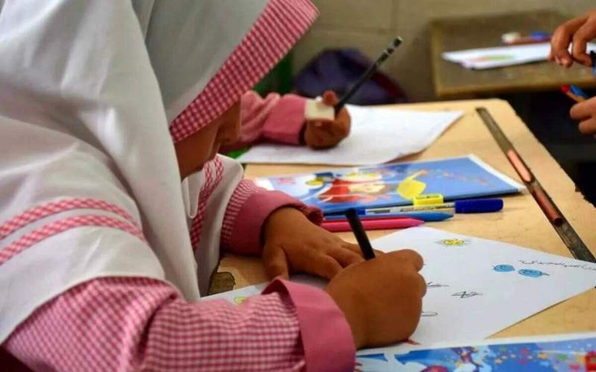 مدیرکل کمیته امداد امام خمینی (ره) استان البرز: واریز بیش از ۶۱ میلیارد ریال از سوی حامیان داخل و خارج کشور، جلوه‌ای از همدلی برای فرزندان نیازمند است.