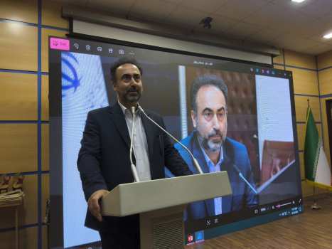 تجلیل از ۴۸ دانش آموز برگزیده چهارمین کارسوق کشوری لیزر و فوتونیک در البرز