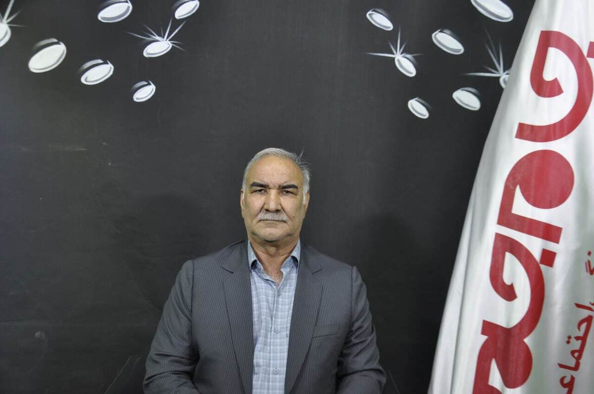 روزنامه جام جم البرز، با قربان بیگ لو، مدیر عامل مجموعه اطلس باتری سپهر البرز، گفتگویی انجام داده که ماحصل آن را در ذیل می‌خوانید: