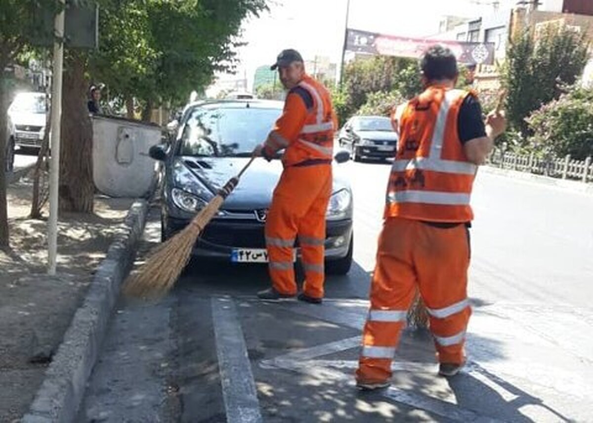 مدیر منطقه ۷ شهرداری کرج اعلام کرد: به منظور آشکارسازی مناسب حاشیه مسیر و ایجاد حس خوشایند بصری در شهروندان، طرح شستشوی علایم ترافیکی، گاردریل ها، معابر و جداول در منطقه به اجرا درآمد.