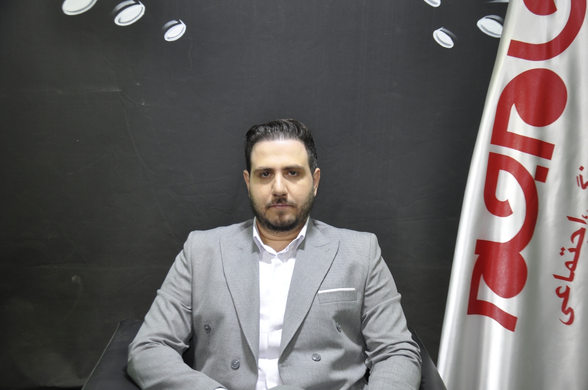 روزنامه جام جم البرز، با امیر جعفری، مدیرهایپرمارکت ۷۷۷ گفتگویی انجام داده که ماحصل آن را در ذیل می‌خوانید: