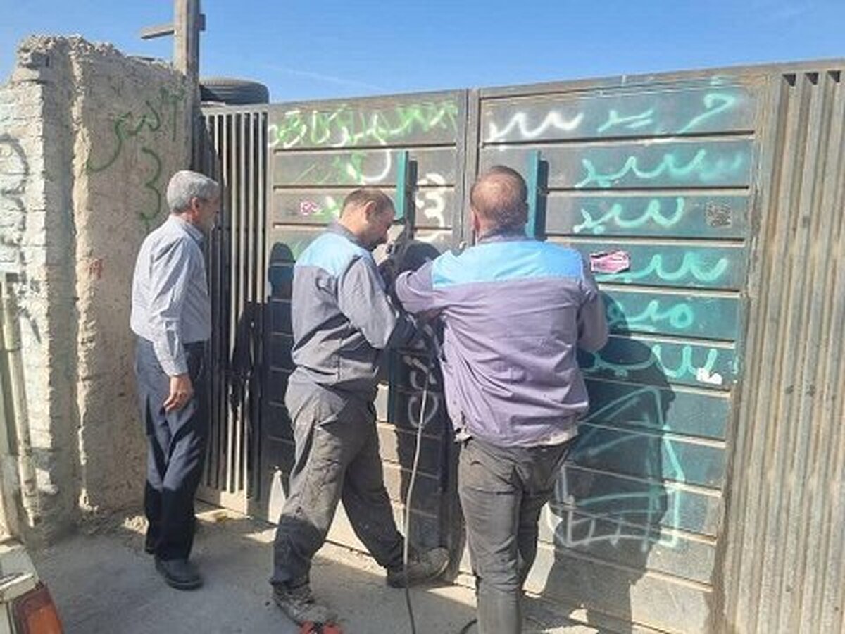 معاونت خدمات شهری شهرداری کرج گفت: در ادامه اجرای طرح ساماندهی مراکز غیربهداشتی، با همکاری سازمان مدیریت پسماند، چندین واحد غیرمجاز تفکیک زباله در منطقه ۹ پلمب و جمع‌آوری شد.